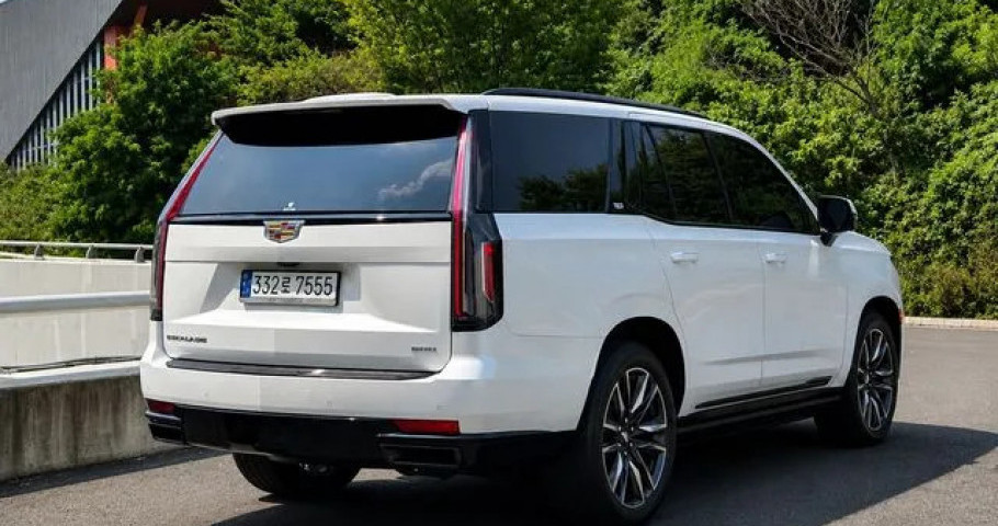 Cadillac Escalade 