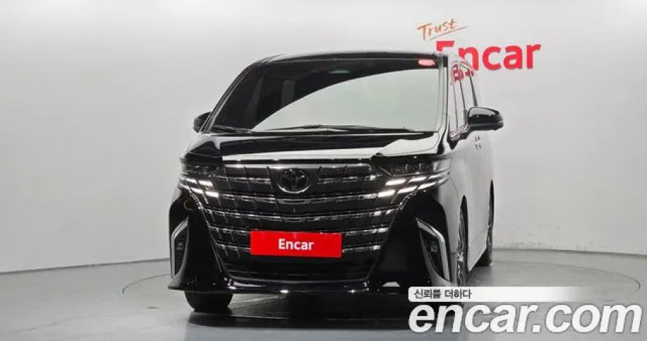 Toyota Alphard 