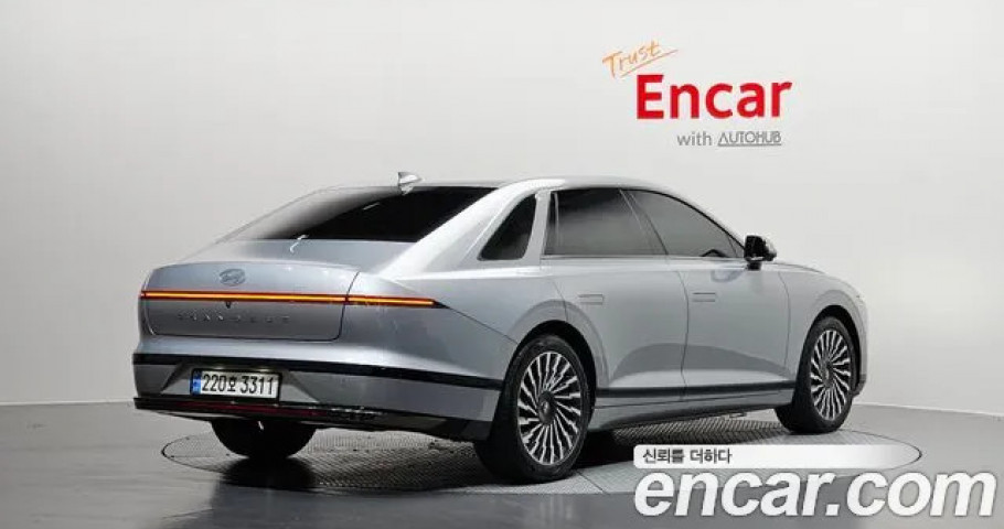Hyundai Grandeur 