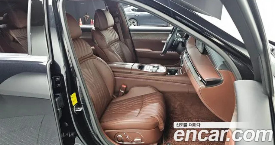 Genesis G90 