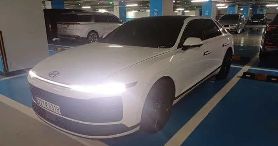 Hyundai Grandeur 