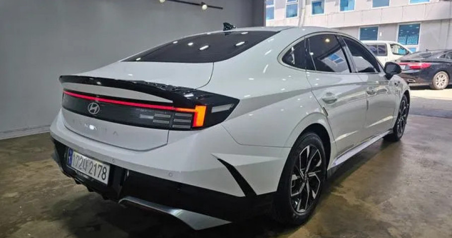 Hyundai Sonata 