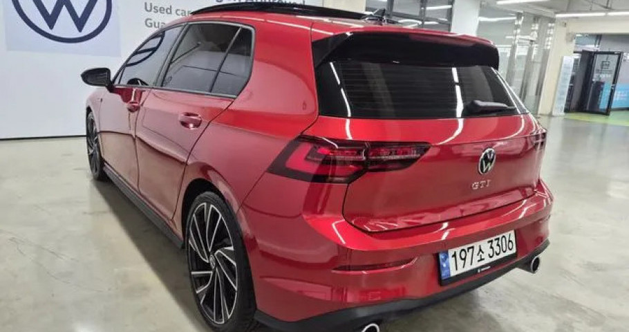 Volkswagen Golf 