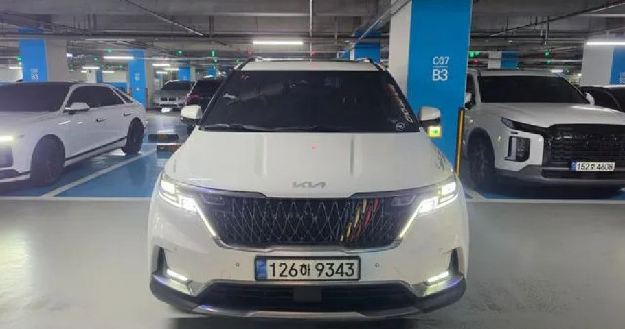 Kia Carnival 