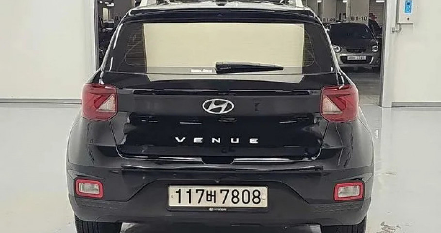 Hyundai Venue 
