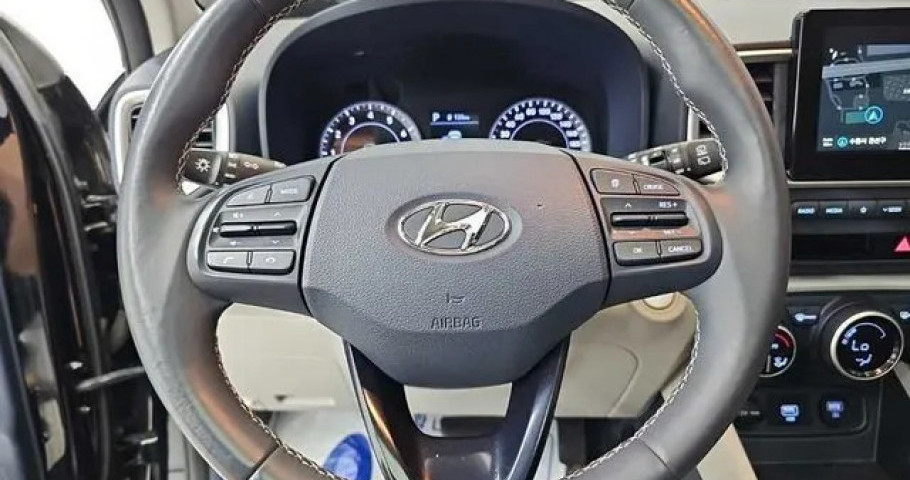 Hyundai Venue 