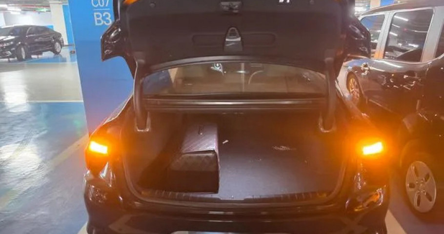 Kia K8 