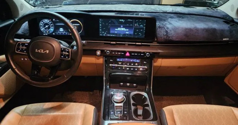 Kia Carnival 