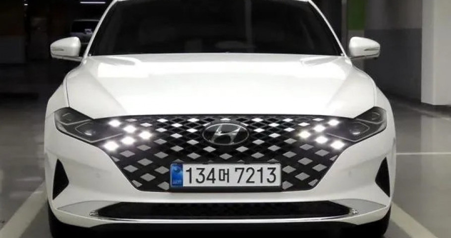 Hyundai Grandeur 