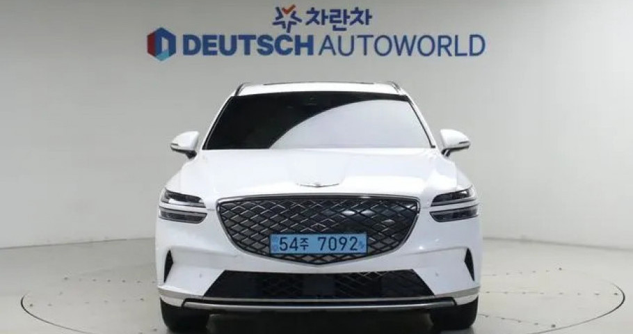 Genesis Gv70 