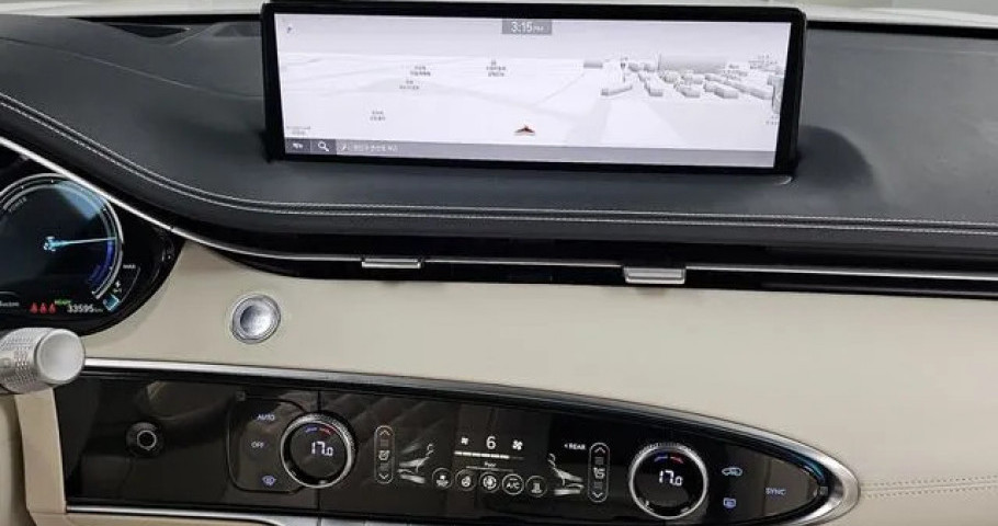 Genesis Gv70 