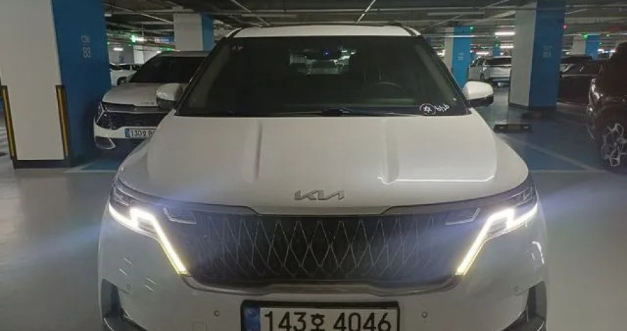 Kia Carnival 