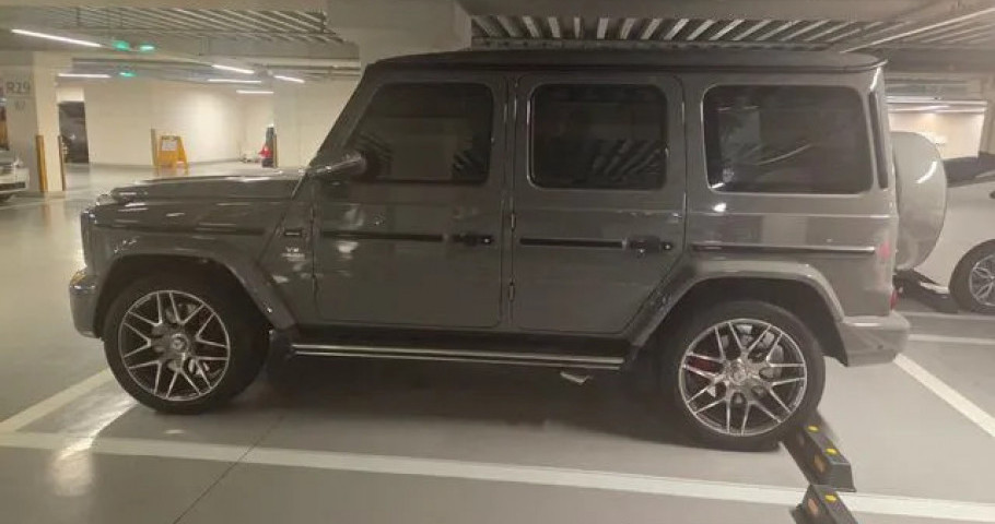 Mercedes-Benz G-Class 