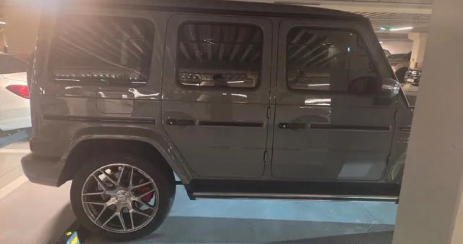 Mercedes-Benz G-Class 