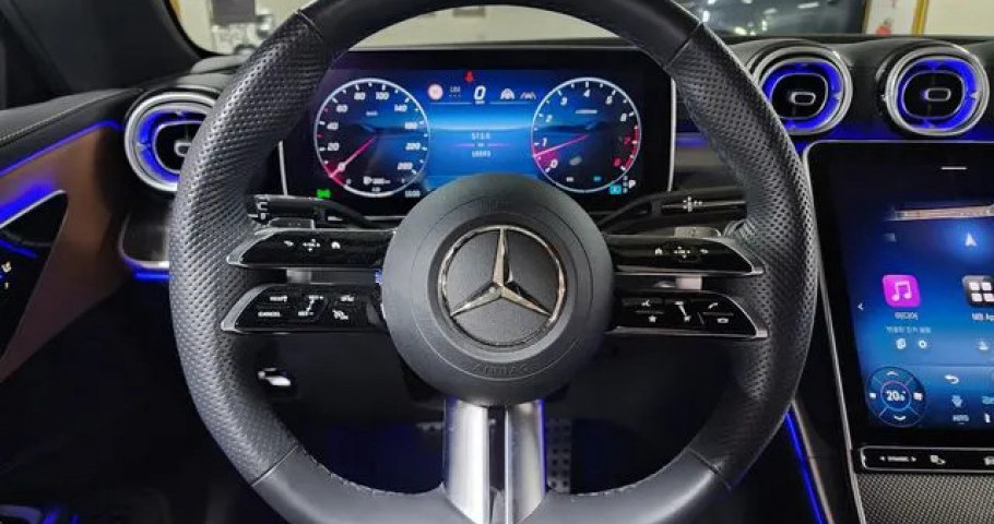 Mercedes-Benz Cle-Class 
