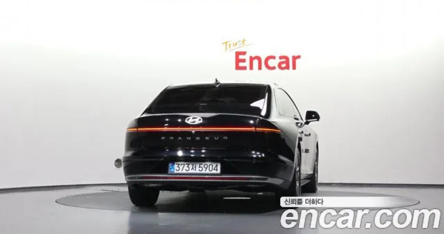 Hyundai Grandeur 