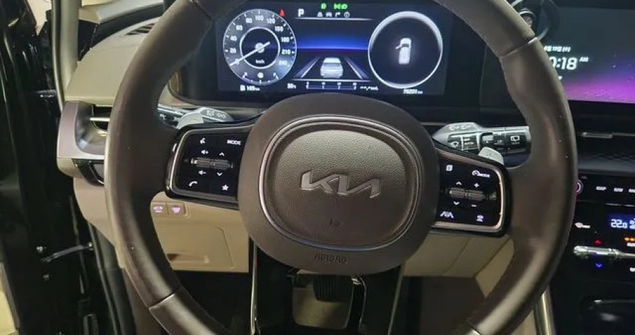 Kia Carnival 