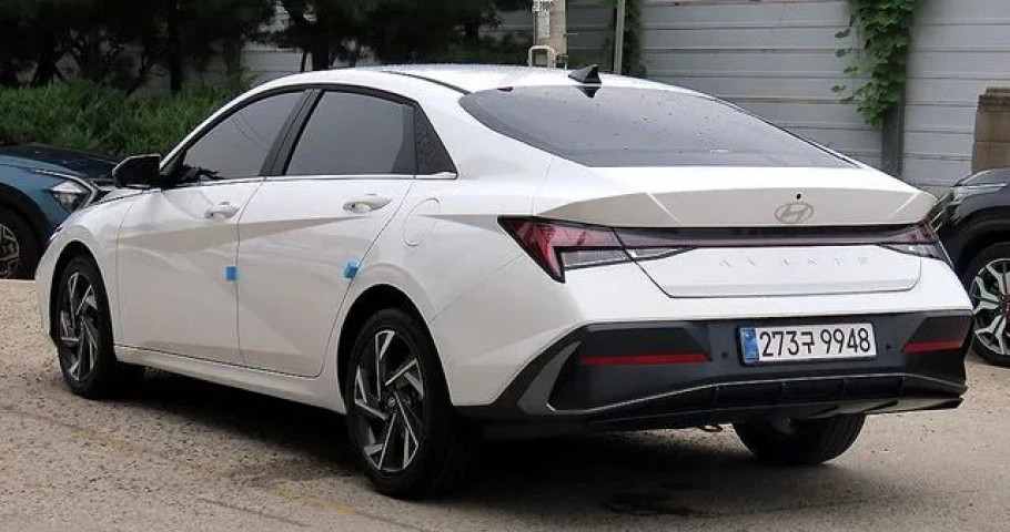 Hyundai Avante (Elantra) 
