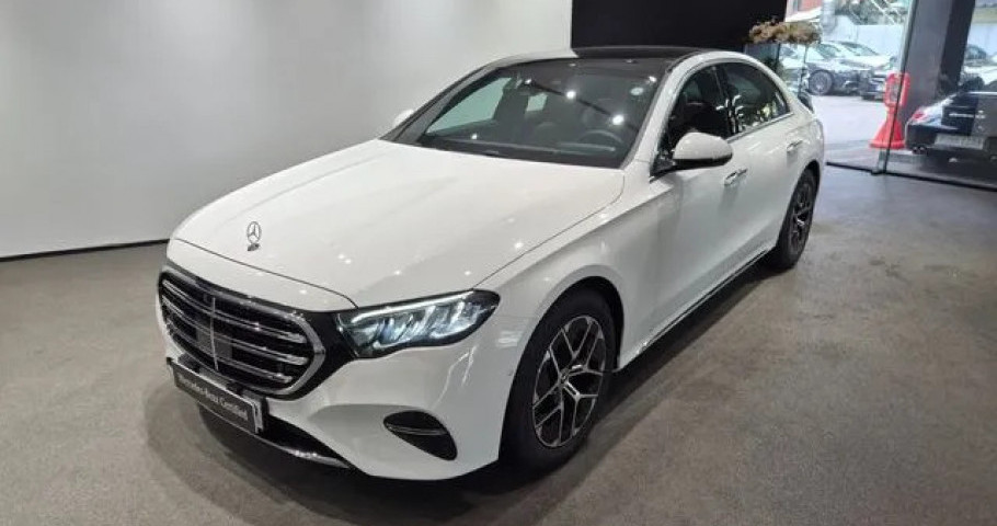 Mercedes-Benz E-Class 