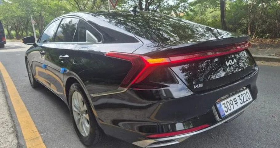 Kia K8 