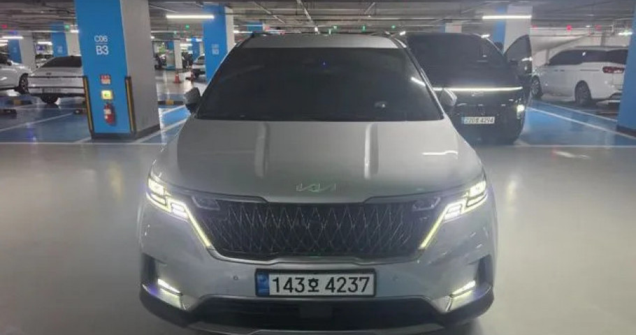 Kia Carnival 