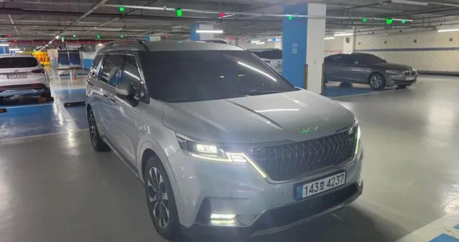 Kia Carnival 