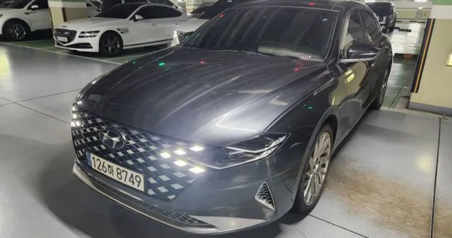 Hyundai Grandeur 