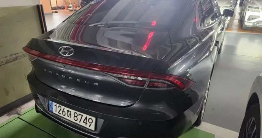 Hyundai Grandeur 