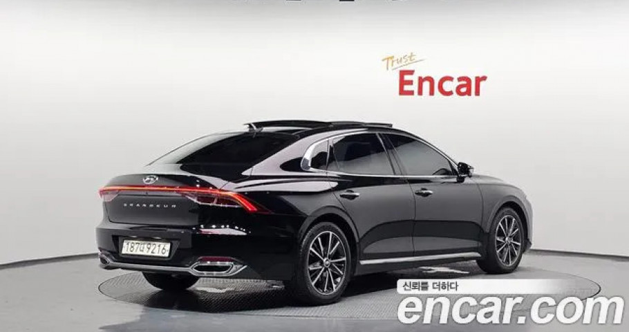 Hyundai Grandeur 