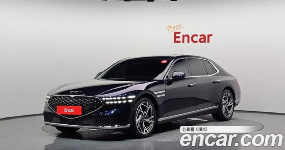 Genesis G90 