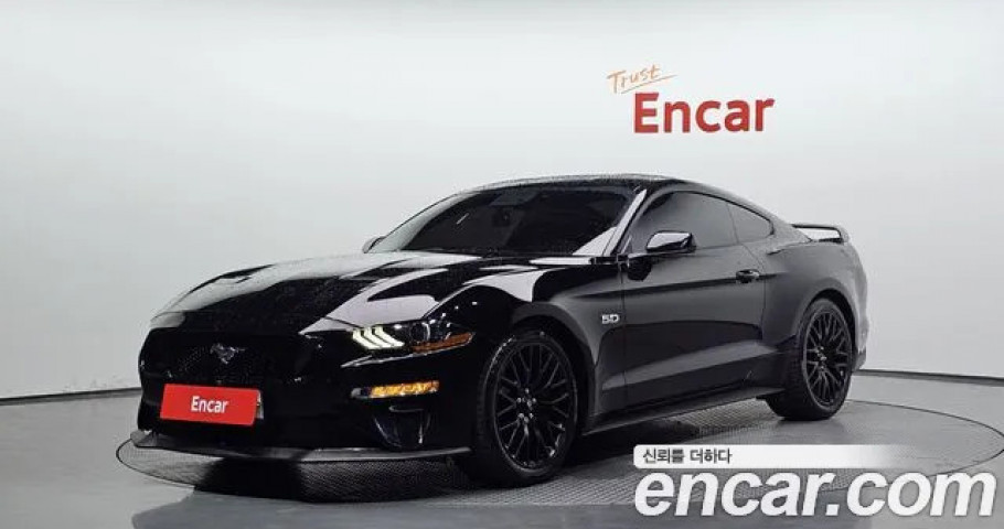Ford Mustang 