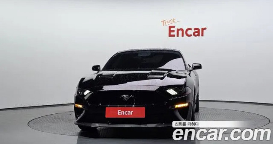 Ford Mustang 