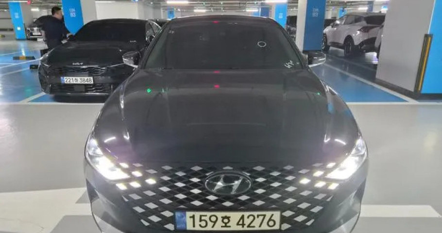 Hyundai Grandeur 