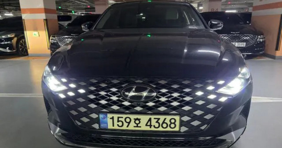 Hyundai Grandeur 