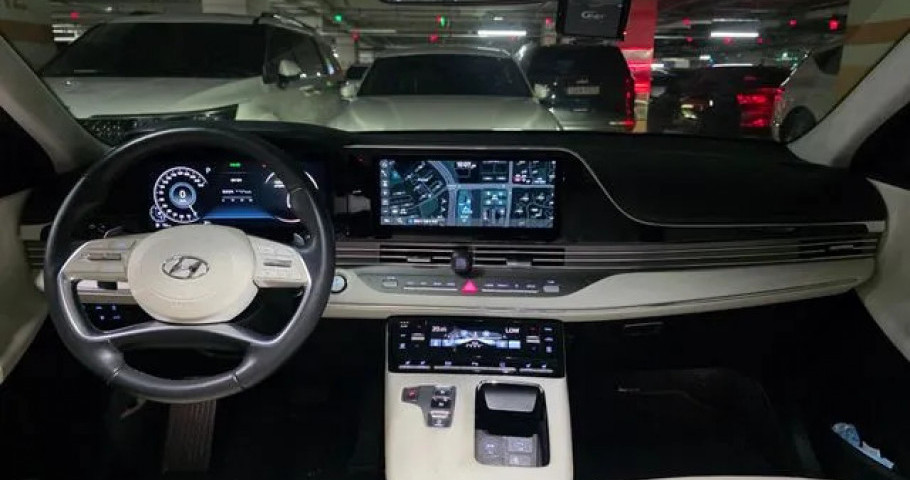 Hyundai Grandeur 