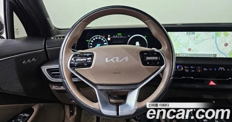 Kia K8 