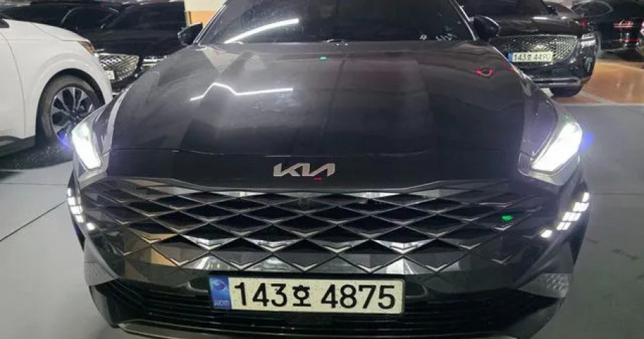 Kia K8 