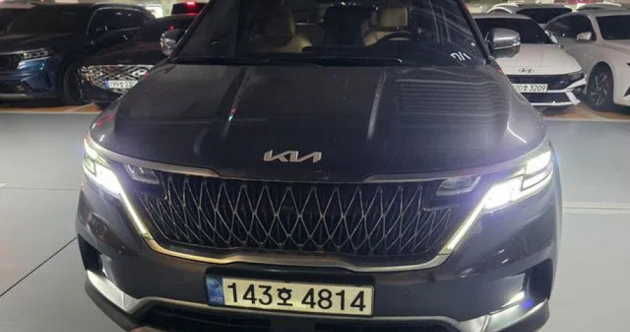 Kia Carnival 