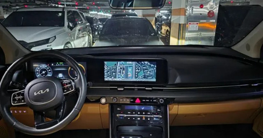 Kia Carnival 