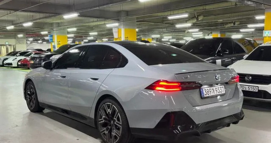 Bmw 5-Series 