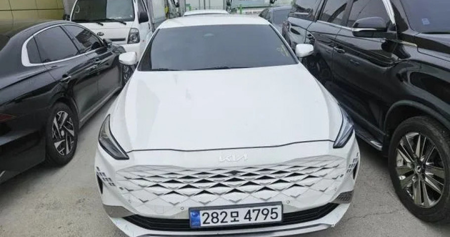 Kia K8 