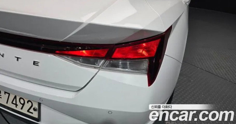 Hyundai Avante (Elantra) 