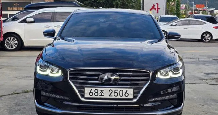 Hyundai Grandeur 