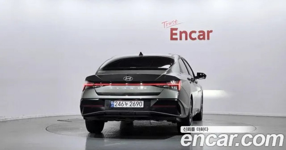 Hyundai Avante (Elantra) 