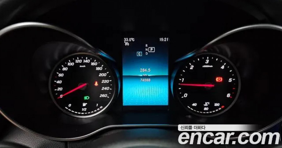 Mercedes-Benz C-Class 