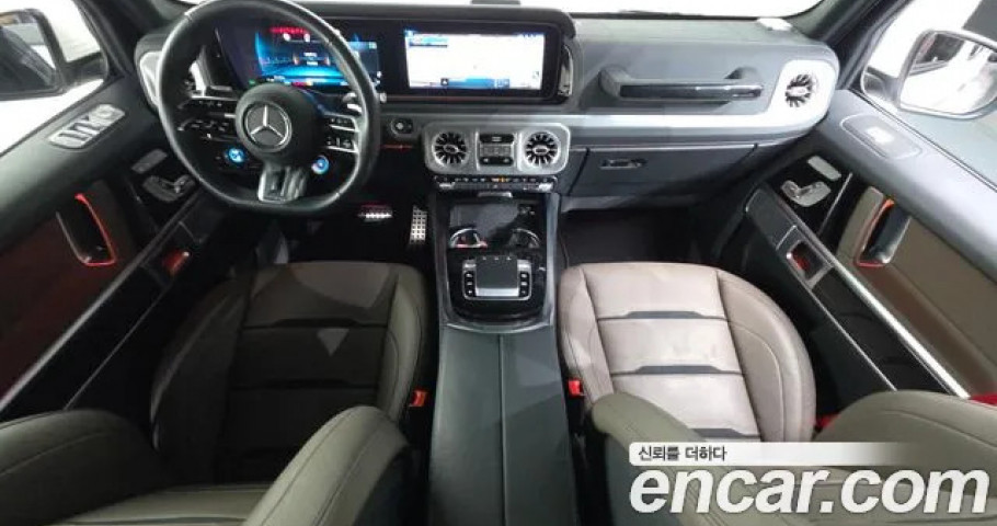 Mercedes-Benz G-Class 