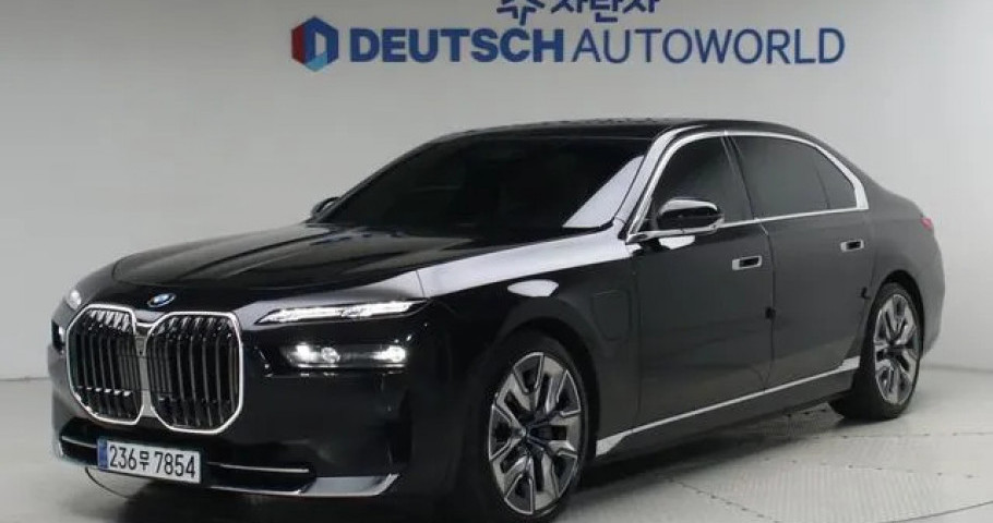 Bmw 7-Series 