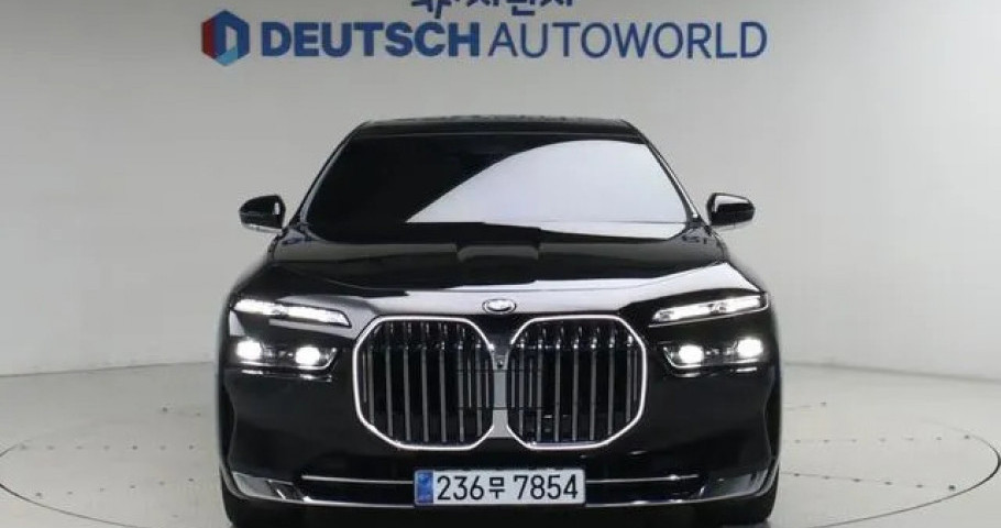 Bmw 7-Series 
