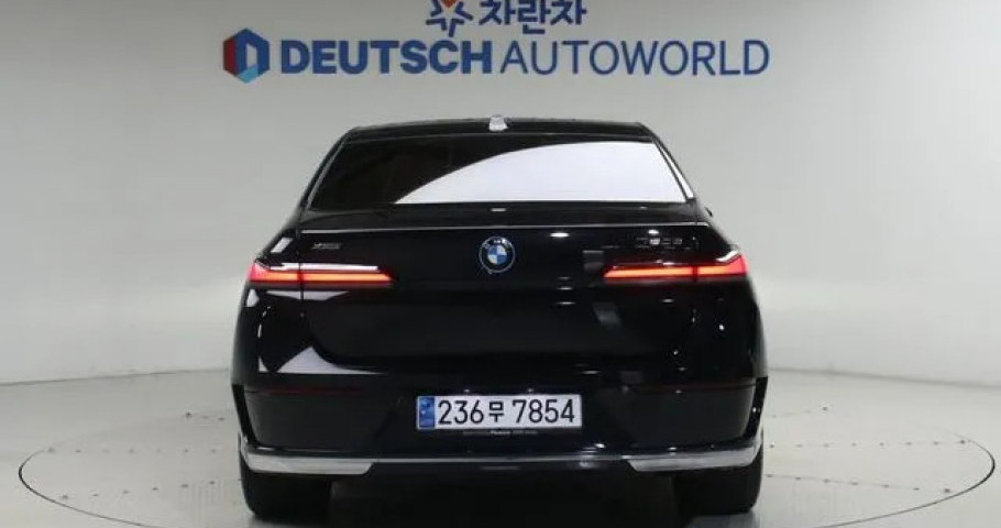 Bmw 7-Series 