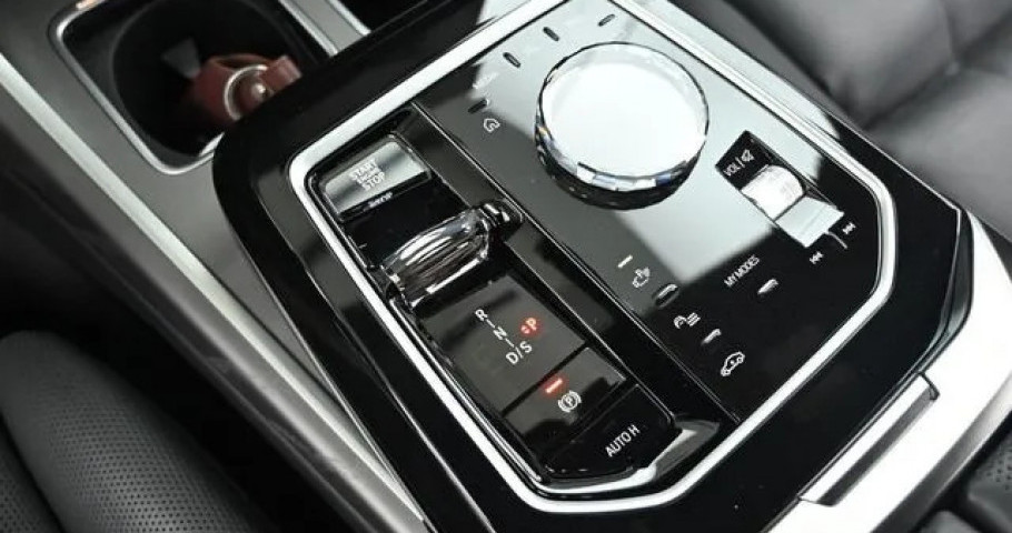 Bmw 7-Series 